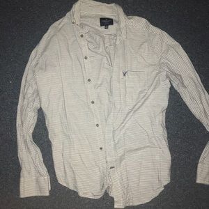 American Eagle button down shirt